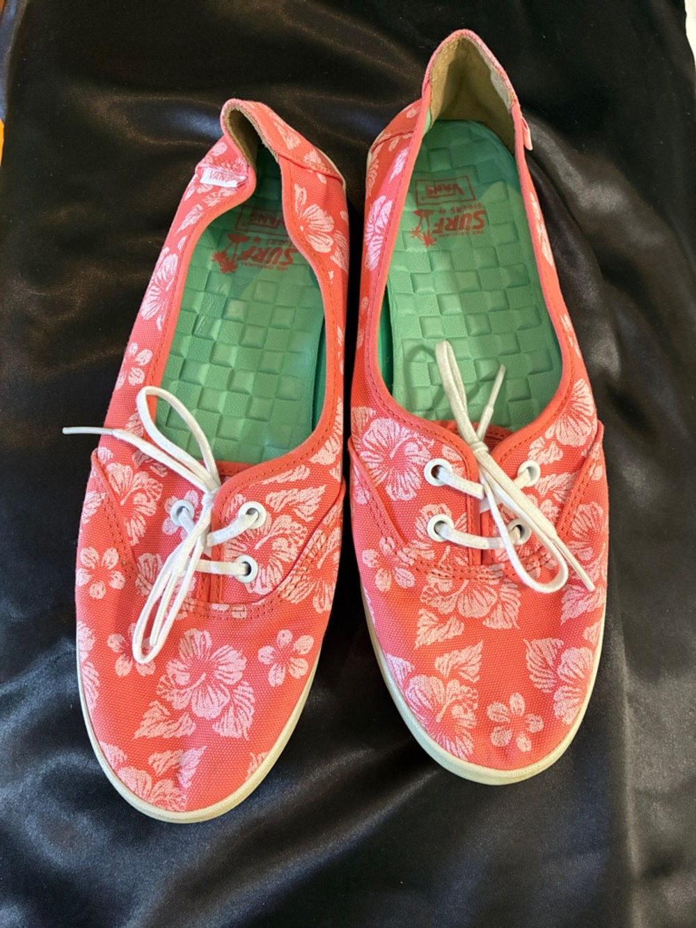 Vans Women Coral Pink Floral Canvas Lace-Up Sneakers